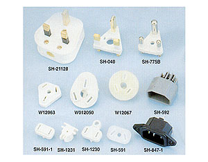 電子零件（AC 插頭／插座）